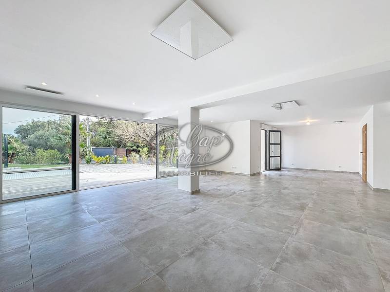 VILLA CONTEMPORAINE NEUVE À VENDRE À PRAMOUSQUIER (EN PARTIE BASSE DE LA RD)