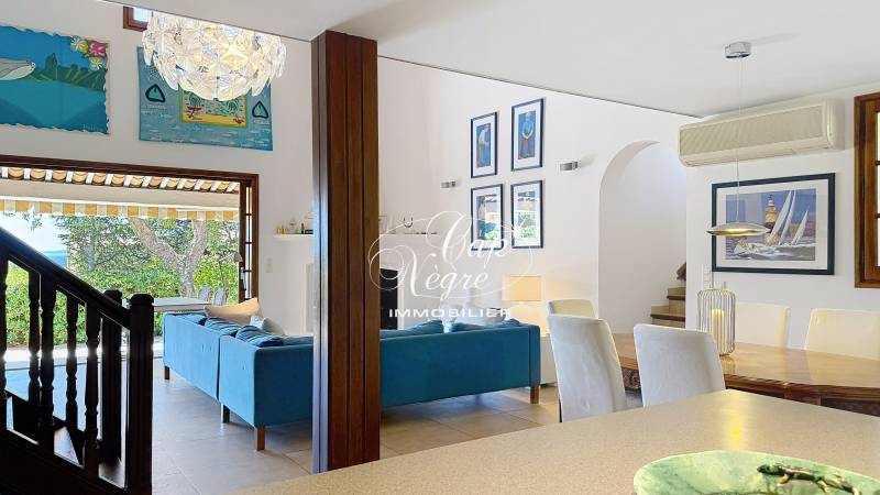 VILLA VUE MER ET AU CALME A VENDRE A SAINT-CLAIR