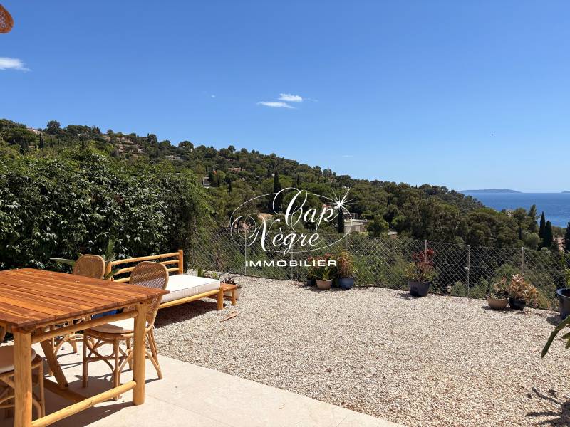 Appartement d’exception au Cap Nègre – Vue mer panoramique