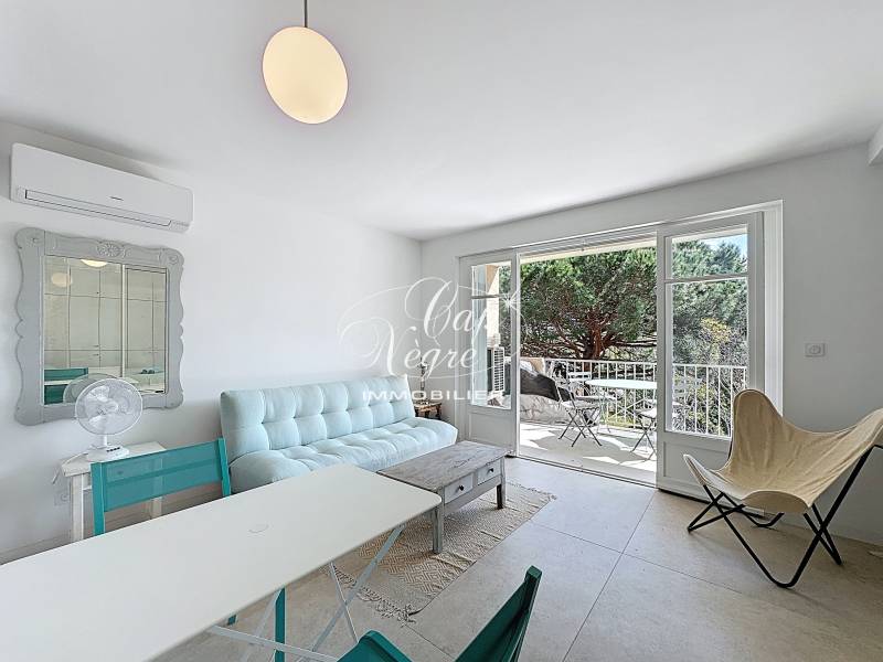 APPARTEMENT À VENDRE À SAINT CLAIR