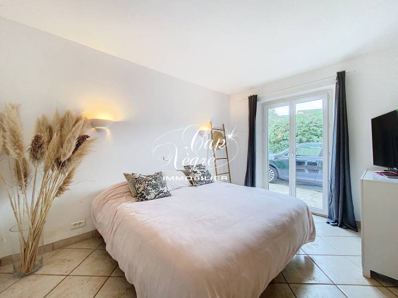 MAISON REFAITE À NEUF À VENDRE AU COEUR DE LA NATURE DE SAINTE MAXIME