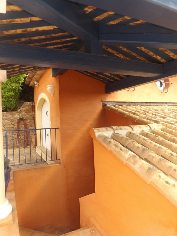 MAISON T6  LE LAVANDOU - Cavalière AVEC PISCINE ET VUE MER