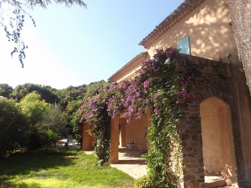 PROPRIETE HAUT DU RAYOL VAR