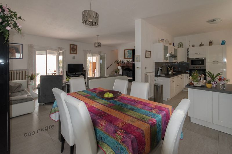 VILLA MOSERNE 8 CHAMBRES PISCINE LAVANDOU VAR