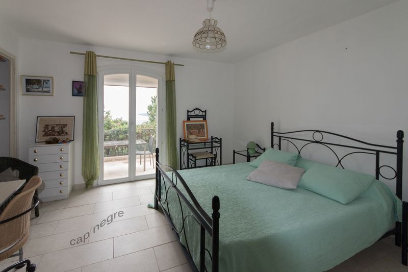 MAISON VUE MER  T10 LE LAVANDOU