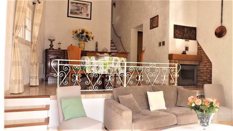 SOUS COMPROMIS DE VENTE - MAISON T5  LE RAYOL-CANADEL COLLINES