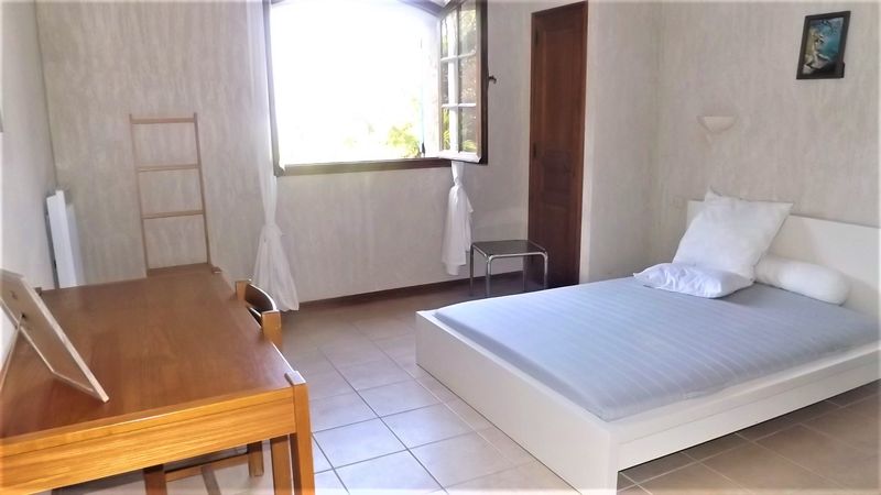 MAISON T6 LE RAYOL CANADEL AU CALME PROCHE PLAGE