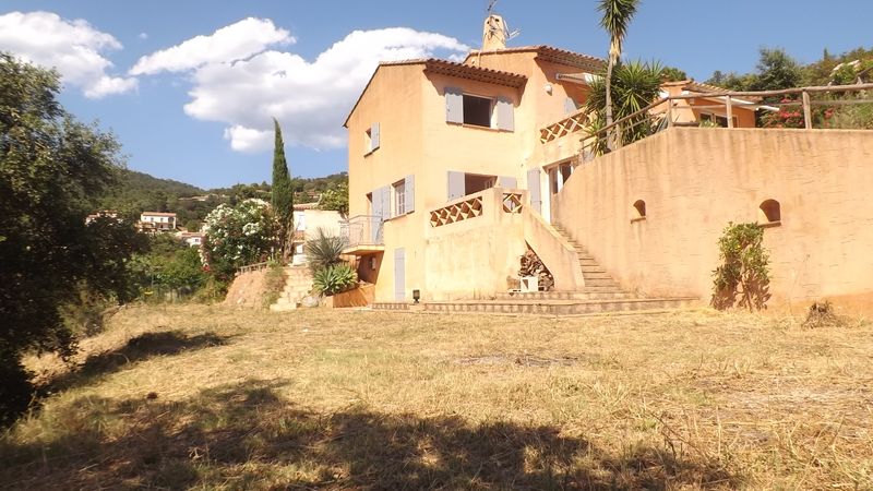 maison dressing atelier terrain Var