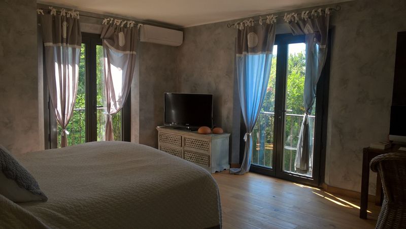 MAISON T10 LE LAVANDOU PRAMOUSQUIER ACCES PLAGE DIRECT