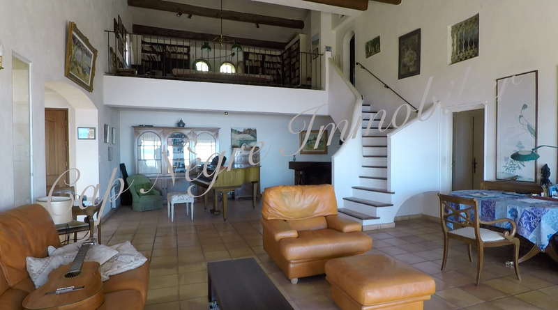 vente propriété Aiguebelle le lavandou piscine vue panoramique garage