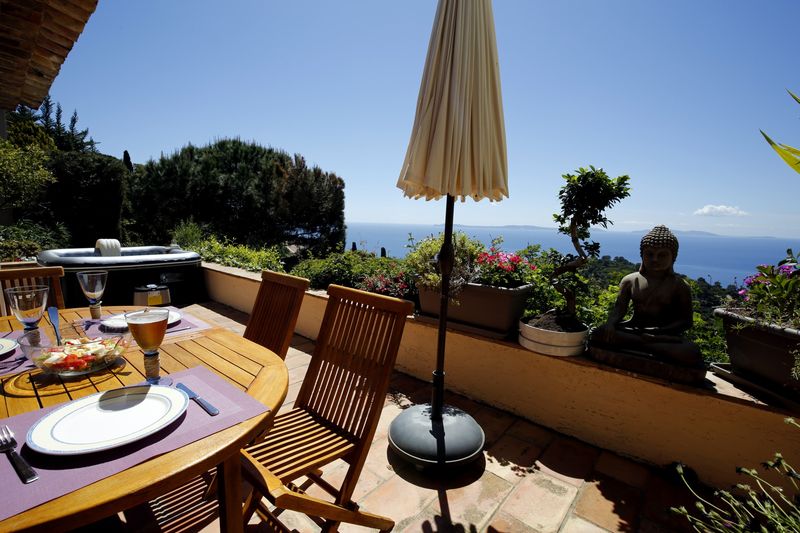 maison mitoyenne vue mer Rayol