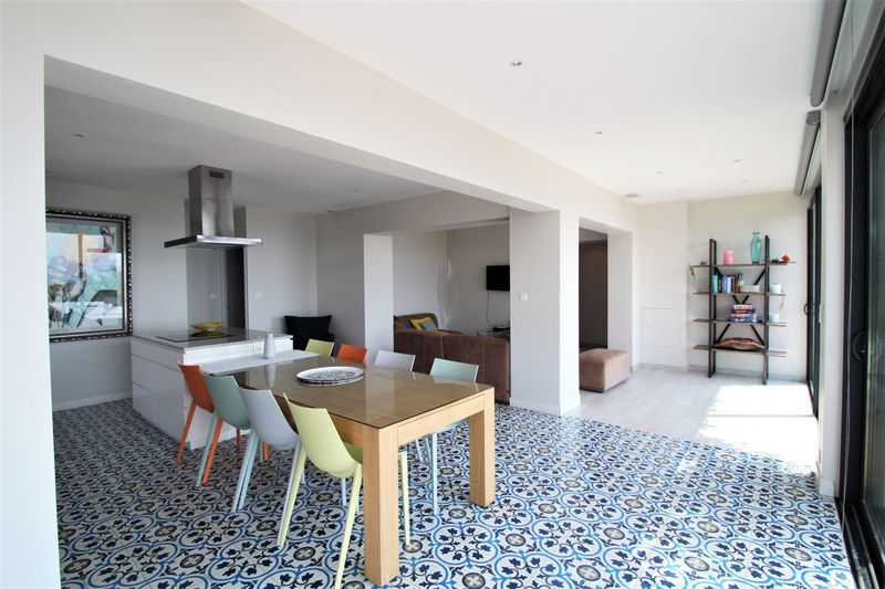 villa rénovée piscine pramousquier