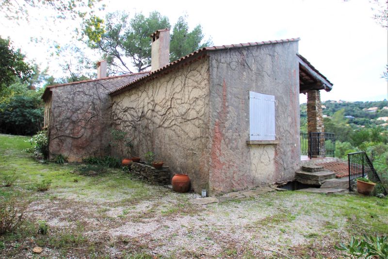 maison et terrain domaine privé Bormes Var