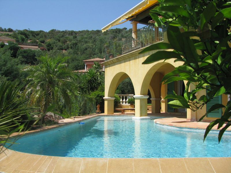 vente villa piscine Bormes