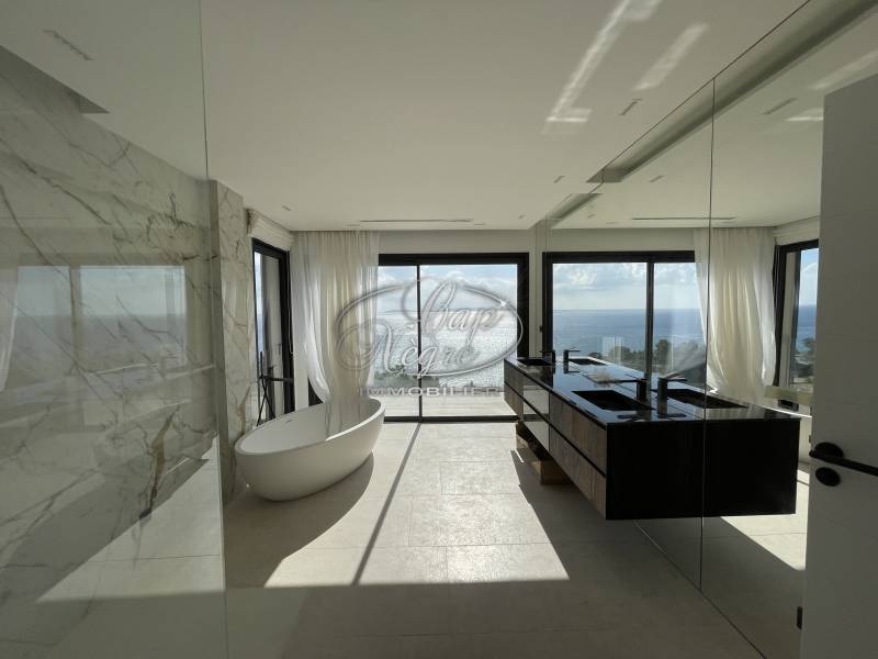 CANADEL - PROPRIÉTÉ DE LUXE AVEC PISCINE - LE RAYOL-CANADEL