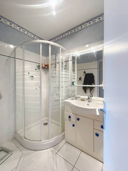 MAZET VUE MER À VENDRE LA FOSSETTE – PLAGE À PIED