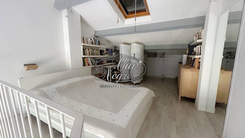 RAYOL CANADEL - FACE A LA MER - RÉSIDENCE PRISEÉ