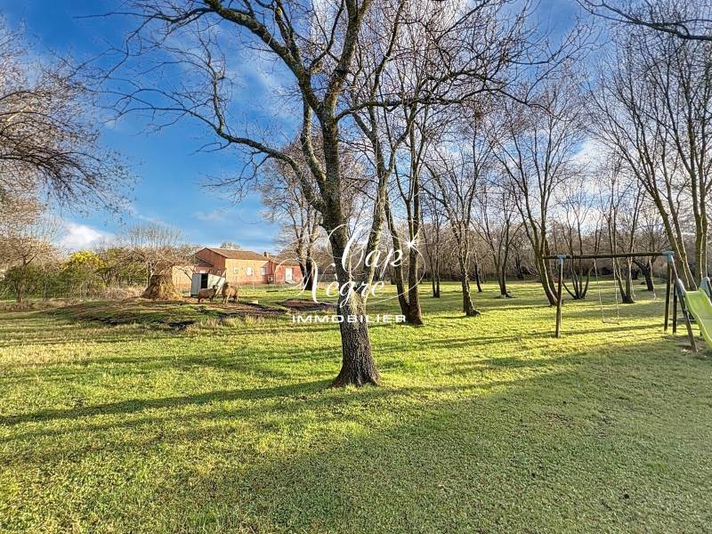 BASTIDE DE 200M² COEUR DE LA NATURE T7 À VENDRE AU LUC