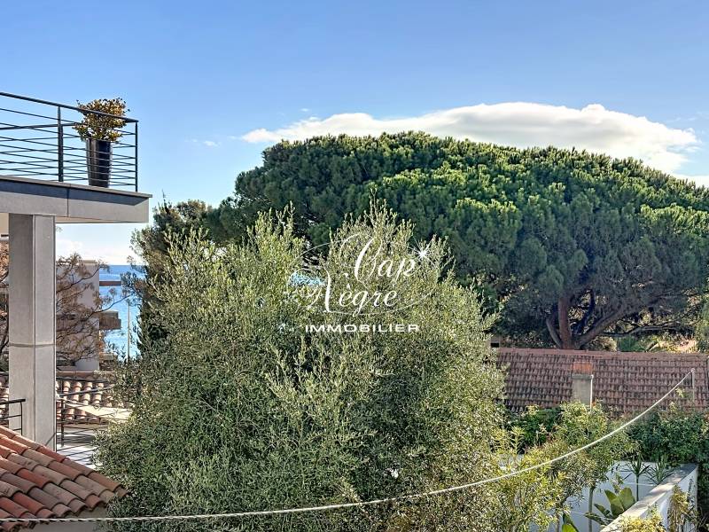 APPARTEMENT T3 NEUF VUE MER HAUT STANDING AVEC GARAGE À VENDRE À CAVALAIRE SUR MER - GOLFE DE SAINT TROPEZ