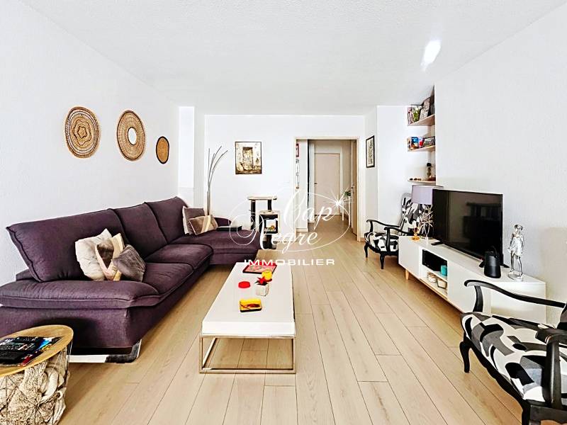 APPARTEMENT T4 AVEC GARAGE DOUBLE ET TERRASSE À VENDRE À CAVALAIRE SUR MER - GOLFE DE SAINT TROPEZ