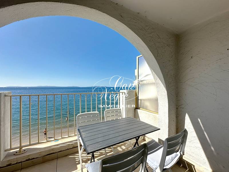APPARTEMENT VUE MER A DEUX PAS DE LA PLAGE