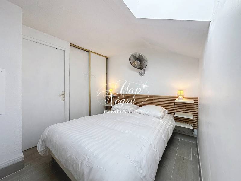 APPARTEMENT VUE MER A DEUX PAS DE LA PLAGE