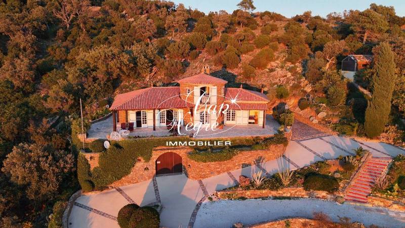 PROPRIETE A VENDRE AU CAP NEGRE VUE MER