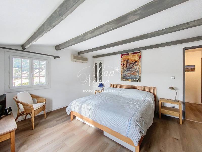 BORMES LES MIMOSAS MAISON IMPECCABLE 5 CHAMBRES BUREAU