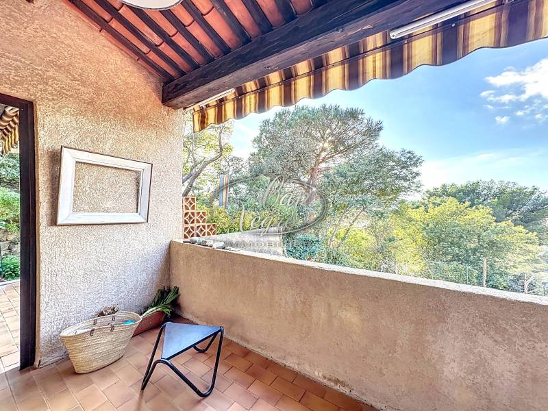 APPARTEMENT A VENDRE AU PIN DE BORMES