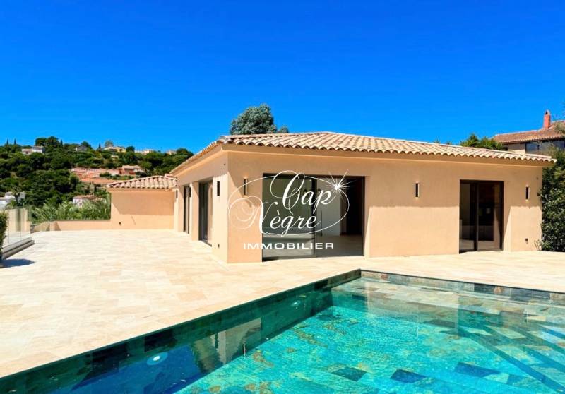 VILLA NEUVE VUE MER HAUT STANDING À VENDRE AUX ISSAMBRES