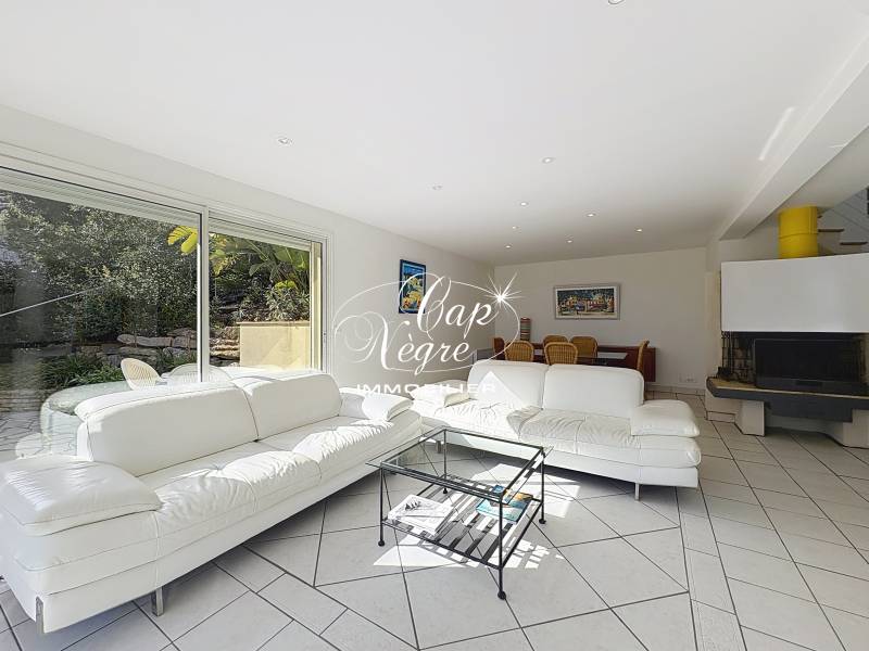 VILLA DE CHARME VUE MER DE 154M² AVEC PISCINE À VENDRE À LA CROIX-VALMER