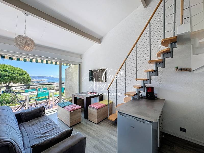 APPARTEMENT FRONT DE MER T3 À VENDRE À LA LONDE LES MAURES