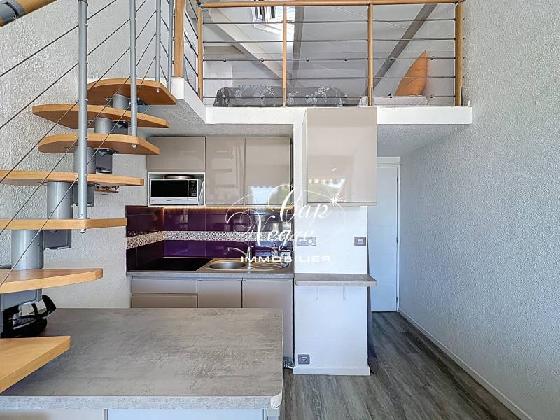 APPARTEMENT FRONT DE MER T3 À VENDRE À LA LONDE LES MAURES