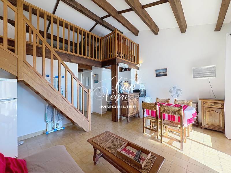 APPARTEMENT T3 VUE MER PROCHE PLAGES À VENDRE AUX ISSAMBRES