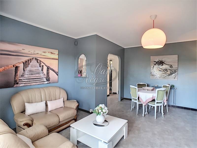 TRÈS JOLIE MAISON INDIVIDUELLE DE PLAIN-PIED AVEC JARDIN - BORMES LES MIMOSAS