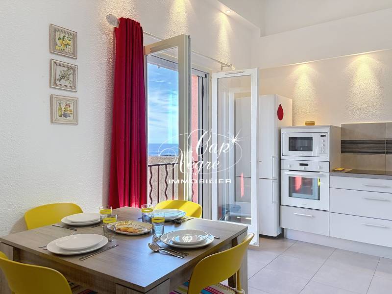 VENDU - MAZET VUE MER & COLLINES DE 58M² À VENDRE DANS LES HAUTEURS DE CAVALAIRE SUR MER EN EXCLUSIVITE