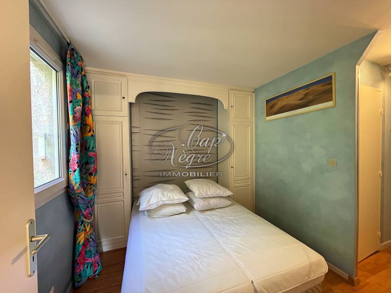 SOUS OFFRE - APPARTEMENT REFAIT ET CLIMATISÉ - CAVALIÈRE