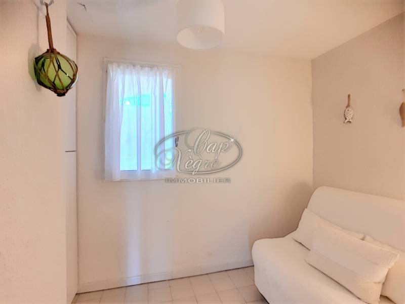 VENDU PAR CAP NEGRE IMMOBILIER - CHARMANT DUPLEX PROCHE PLAGE DE CAVALIÈRE