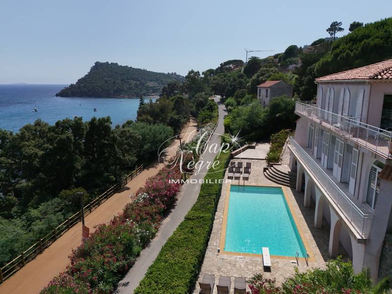 Appartement d'exception vue mer accès plage privé à vendre Rayol Canadel sur Mer