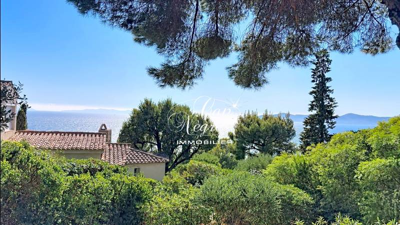 Élégante maison méditerranéenne avec vue mer