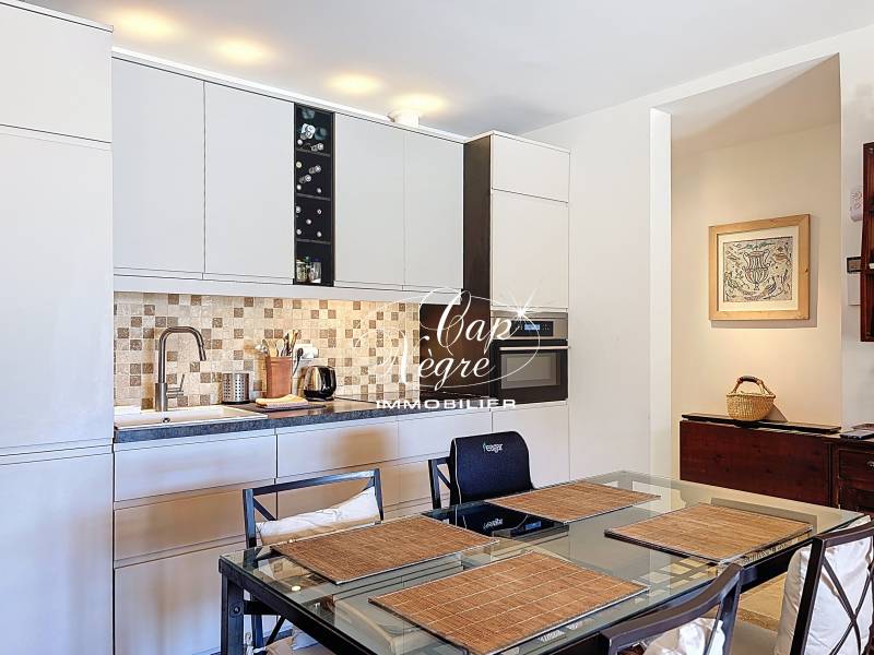 VENDU - Le Lavandou - Maison avec piscine privative et vue mer