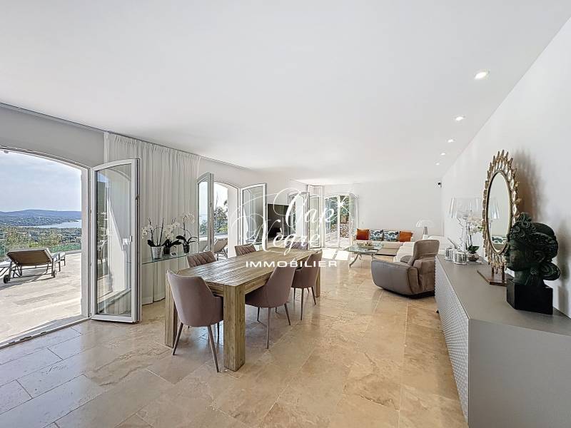 VILLA T5 DE 150M² REFAITE A NEUF VUE MER PANORAMIQUE