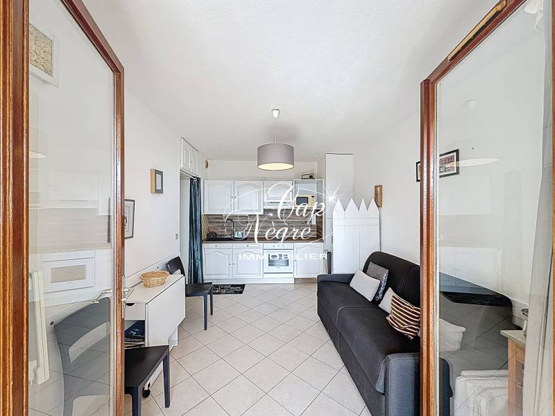 VENDU - BAS DE MAZET VUE MER T2 DE 24M² RÉNOVÉ À VENDRE DANS LES HAUTEURS DE CAVALAIRE