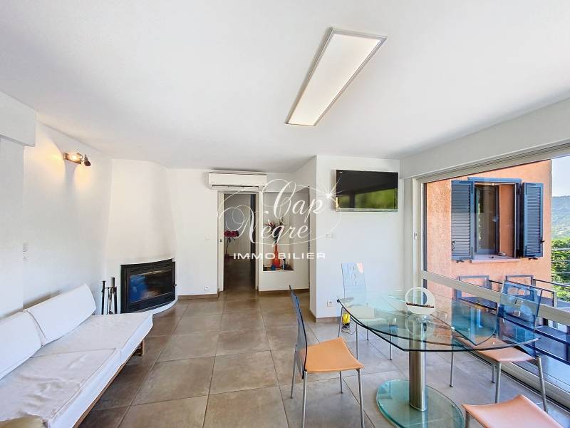 VENDU - VILLA AVEC PISCINE RAYOL-CANADEL