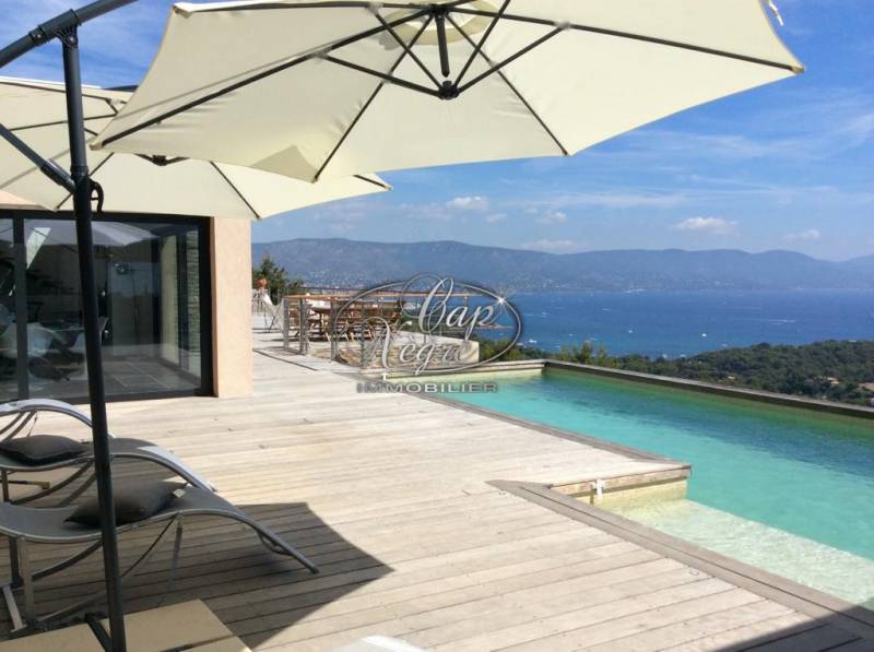 vend maison cap bénat domaine prestigieux vue mer sécurisé et gardienné