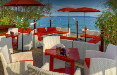 RESTAURANT -PLAGE-BAR- CAVALIERE LE CANNIER